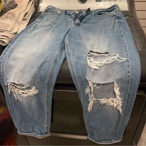 American Eagle Mom Jeans